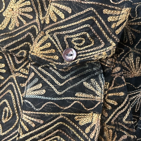 Chico’s 100% Silk Sheer Embroidered Jacket, Chico’s Size 2 (US Size Medium) - Picture 5 of 8